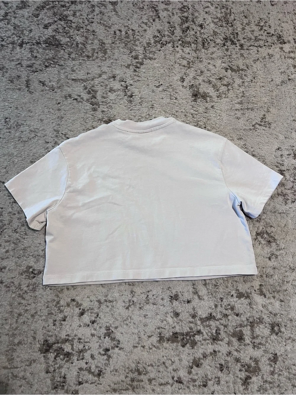 Nike Cropped Tshirt Cream size medium